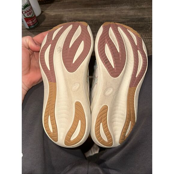 ASIC GEL-NIMBUS 27 Women’s Running Shoe Size 9 - Picture 8 of 10